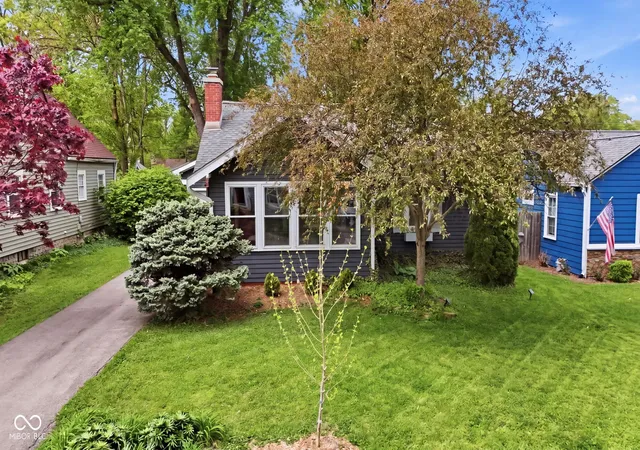 Photo 2 of Sale Pending at 5734 Indianola Ave, Indianapolis, IN 46220 | MLS# 22096920 | Listing updated on 2026-09-16