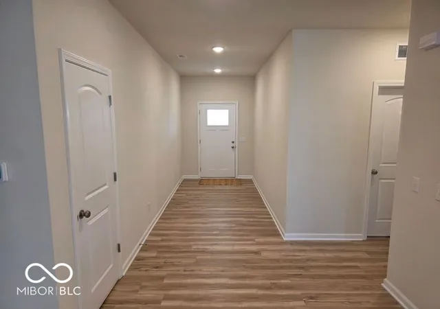 Photo 2 of Single family home for sale at 852 Cowley Dr, Westfield, IN 46074 | MLS# 22098501 | Listing updated on 2026-09-17