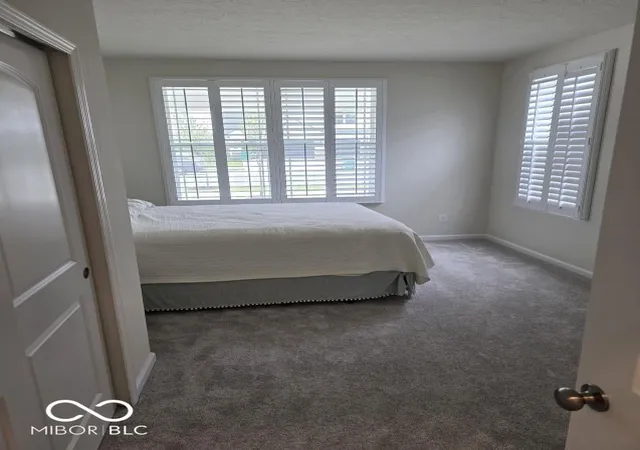 Photo 3 of Single family home for sale at 852 Cowley Dr, Westfield, IN 46074 | MLS# 22098501 | Listing updated on 2026-09-17