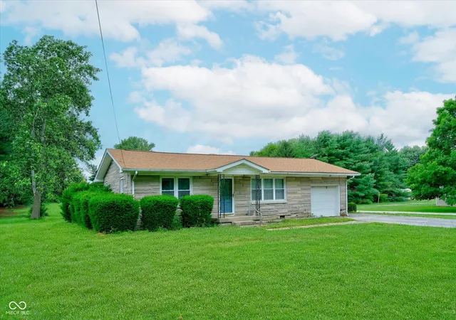Photo 2 of Sale Pending at 4150 W 600 South, Shelbyville, IN 46176 | MLS# 22098841 | Listing updated on 2026-09-16