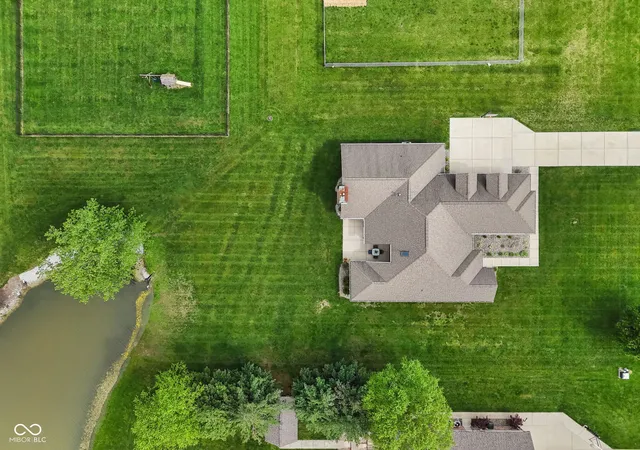 Photo 2 of Single family home for sale at 4814 S 550 West, New Palestine, IN 46163 | MLS# 22098995 | Listing updated on 2026-09-17