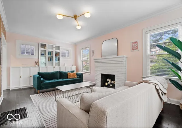Photo 3 of Single family home for sale at 3868 Ruckle St, Indianapolis, IN 46205 | MLS# 22100369 | Listing updated on 2026-09-23
