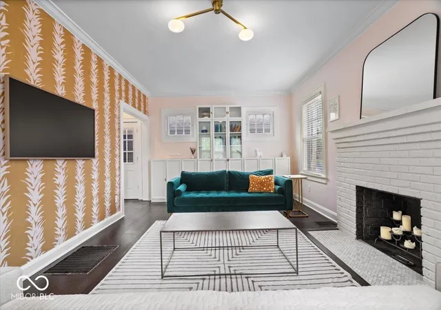 Photo 4 of Single family home for sale at 3868 Ruckle St, Indianapolis, IN 46205 | MLS# 22100369 | Listing updated on 2026-09-23