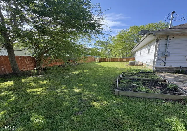 Photo 3 of Single family home for sale at 2000 Schuyler Ave, Lafayette, IN 47904 | MLS# 22101777 | Listing updated on 2026-09-23