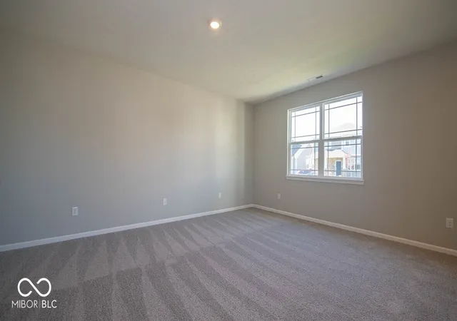 Photo 3 of Single family home for sale at 223 Springfield Xing, Greenfield, IN 46140 | MLS# 22102299 | Listing updated on 2026-10-06