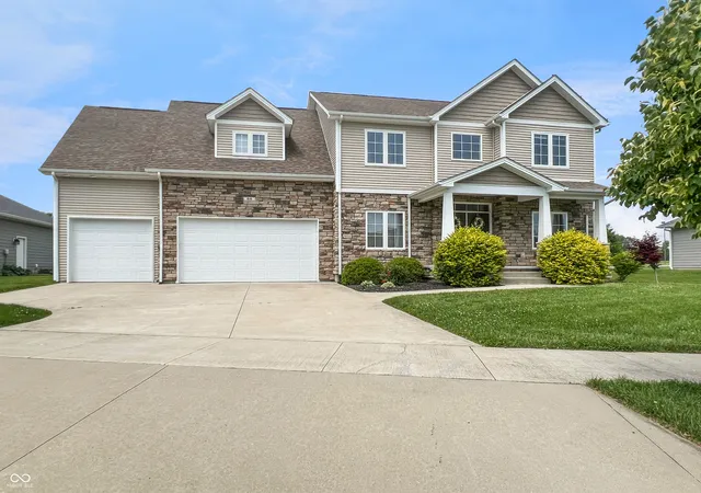 Photo 1 of Single family home for sale at 88 Westbrook Ct, Columbus, IN 47201 | MLS# 22103310 | Listing updated on 2026-09-16