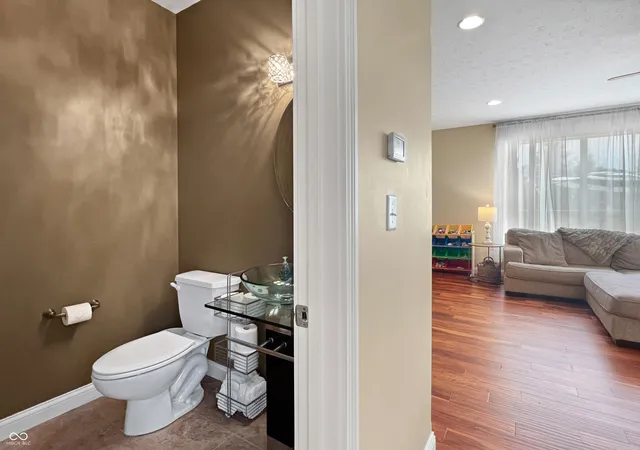 Photo 4 of Single family home for sale at 88 Westbrook Ct, Columbus, IN 47201 | MLS# 22103310 | Listing updated on 2026-09-16