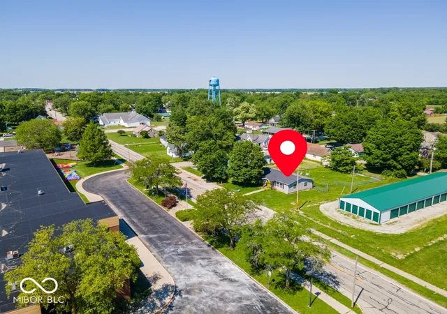 Photo 4 of Manufactured home for sale at 503 S 1st Street, Van Buren, IN 46991 | MLS# 22103600 | Listing updated on 2026-09-21
