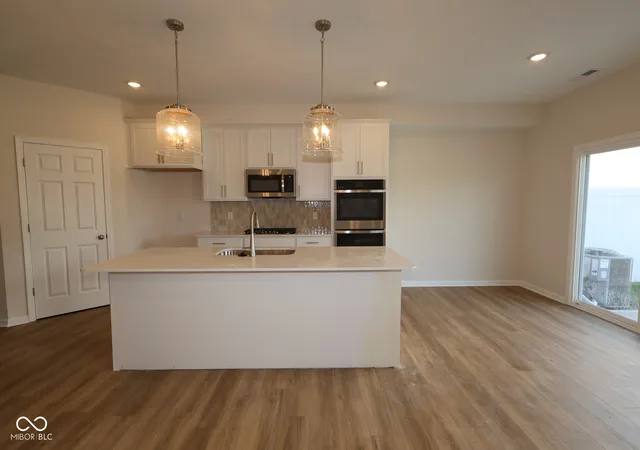Photo 2 of Townhouse for sale at 11244 Hobbsbrook Dr, Noblesville, IN 46060 | MLS# 22104238 | Listing updated on 2026-09-29