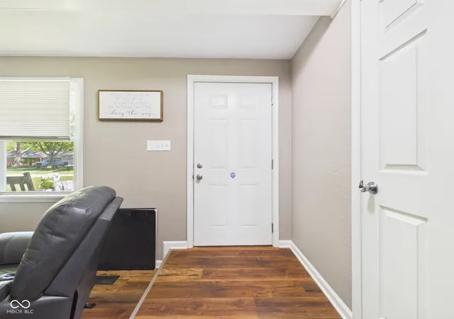 Photo 3 of Single family home for sale at 3403 Debra Dr, Anderson, IN 46012 | MLS# 22104896 | Listing updated on 2026-09-08
