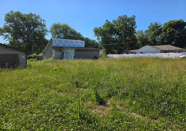 Photo 3 of Single family home for sale at 3302 Foltz St, Indianapolis, IN 46221 | MLS# 22105434 | Listing updated on 2026-09-08