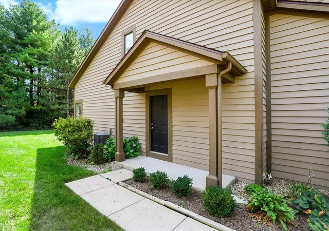 Photo 2 of Single family home for sale at 8163 Frisco Way, Indianapolis, IN 46240 | MLS# 22105621 | Listing updated on 2026-09-29
