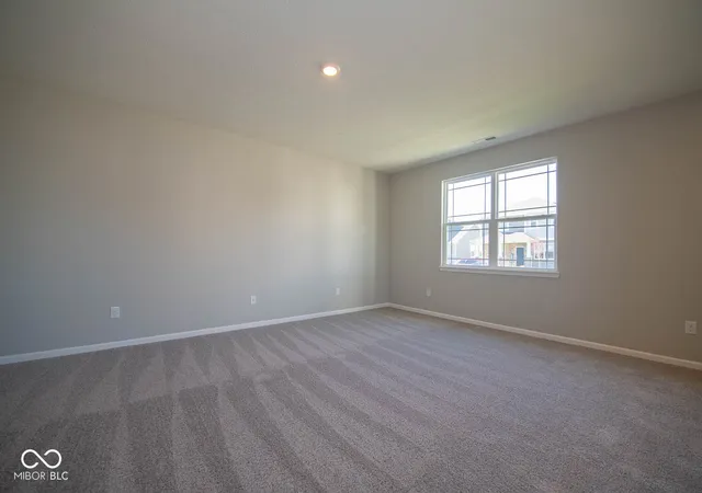 Photo 3 of Single family home for sale at 211 Springfield Xing, Greenfield, IN 46140 | MLS# 22106219 | Listing updated on 2026-09-17