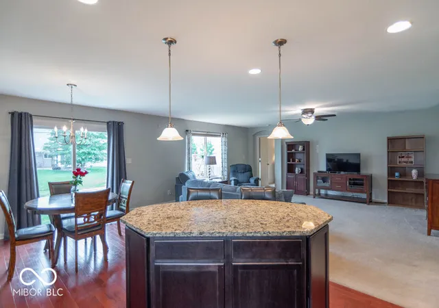 Photo 3 of Single family home for sale at 2448 Sandi Dr, Avon, IN 46123 | MLS# 22107354 | Listing updated on 2026-09-23