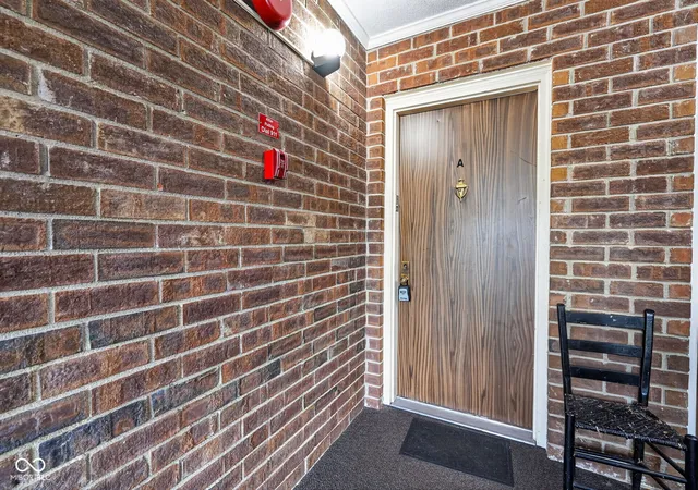 Photo 3 of Condo for sale at 101 Knoll Ct #A, Noblesville, IN 46062 | MLS# 22107772 | Listing updated on 2026-09-25