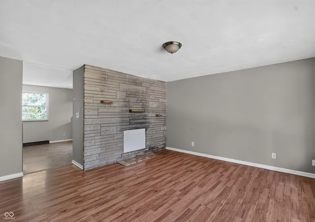Photo 3 of Single family home for sale at 3950 N Elizabeth St, Indianapolis, IN 46226 | MLS# 22107922 | Listing updated on 2026-09-18