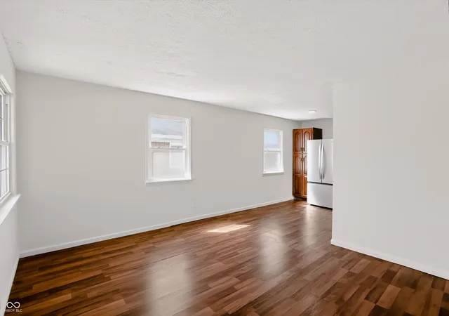 Photo 3 of Sale Pending at 186 N 8th Avenue, Beech Grove, IN 46107 | MLS# 22110547 | Listing updated on 2026-09-28