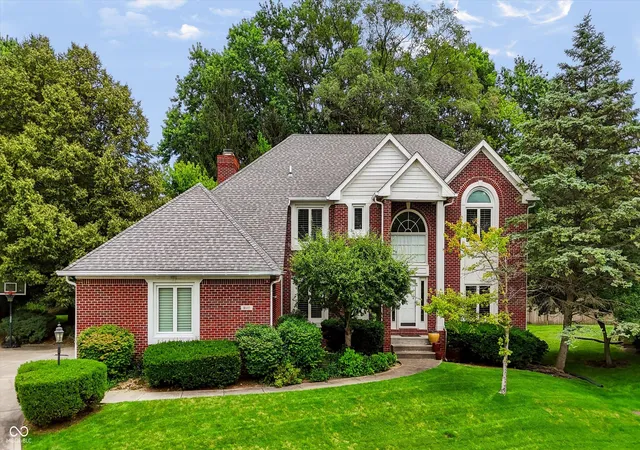 Photo 1 of Single family home for sale at 8611 Modesto Ct, Indianapolis, IN 46278 | MLS# 22110637 | Listing updated on 2026-09-08