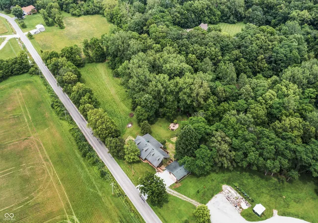 Photo 1 of Single family home for sale at 4122 N 500 East, Shelbyville, IN 46176 | MLS# 22110725 | Listing updated on 2026-09-17