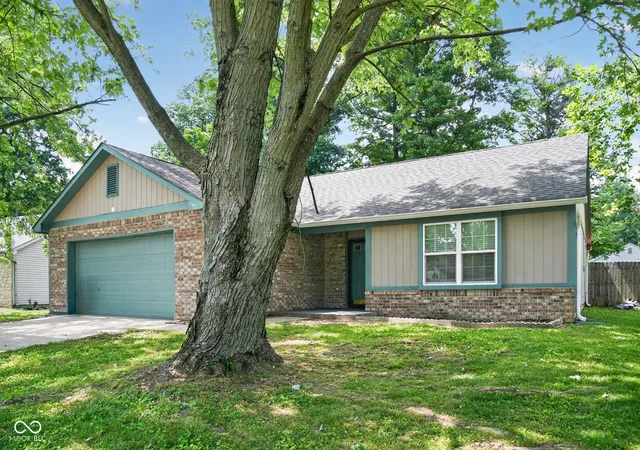 Photo 2 of Single family home for sale at 11326 Cherry Lake Way, Indianapolis, IN 46235 | MLS# 22111488 | Listing updated on 2026-09-17