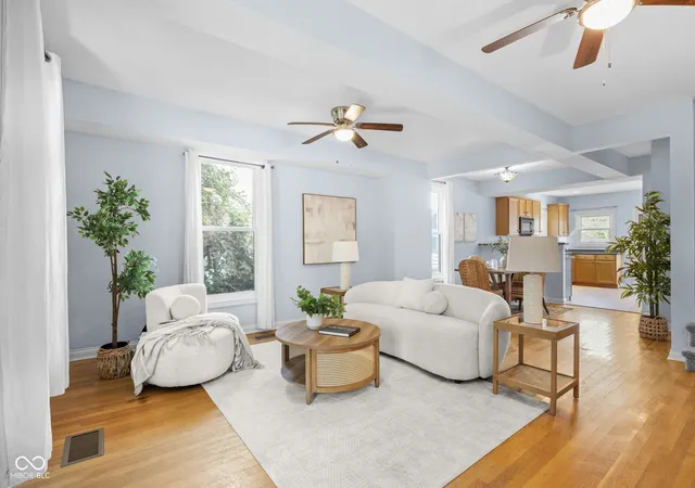 Photo 3 of Sale Pending at 1018 E Ohio St, Indianapolis, IN 46202 | MLS# 22112317 | Listing updated on 2026-09-18