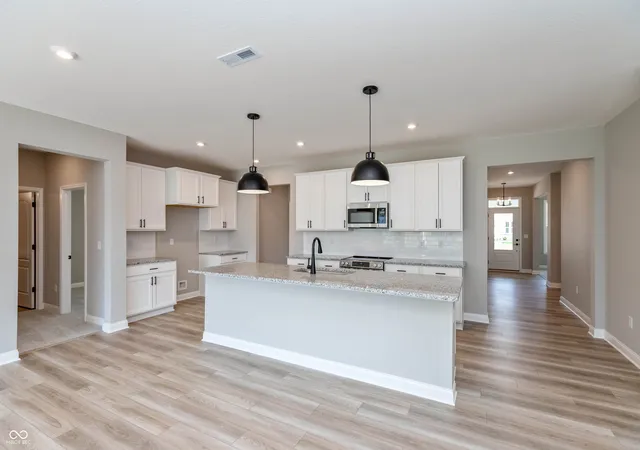Photo 4 of Single family home for sale at 1070 Christopher Ct, Greenwood, IN 46143 | MLS# 22113643 | Listing updated on 2026-09-22