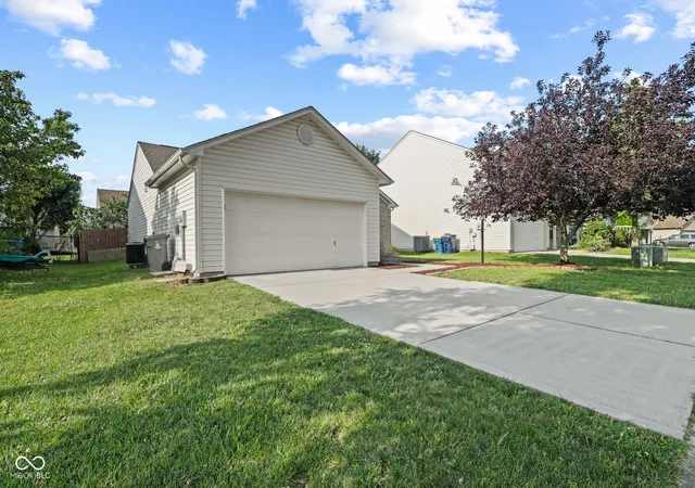 Photo 2 of Sale Pending at 12225 Outside Trl Ct, Noblesville, IN 46060 | MLS# 22114183 | Listing updated on 2026-09-08