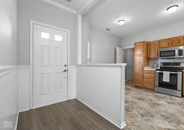 Photo 4 of Sale Pending at 12225 Outside Trl Ct, Noblesville, IN 46060 | MLS# 22114183 | Listing updated on 2026-09-08