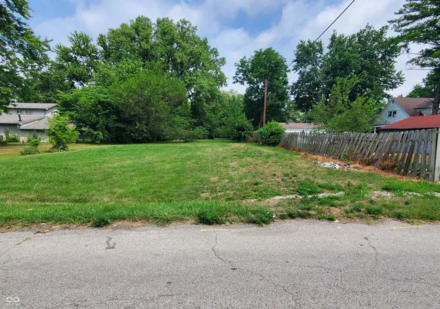 Photo 1 of Land for sale at 3110 E Murry St, Indianapolis, IN | MLS# 22116366 | Listing updated on 2026-10-05