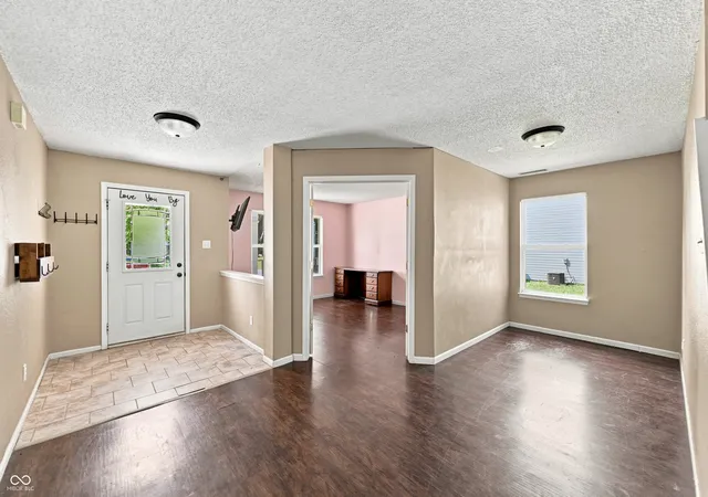 Photo 3 of Sale Pending at 19185 Calico Aster Dr, Noblesville, IN 46062 | MLS# 22116378 | Listing updated on 2026-09-29