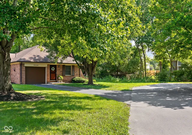 Photo 2 of Sale Pending at 6009 Apache Dr, Indianapolis, IN 46254 | MLS# 22116775 | Listing updated on 2026-09-17