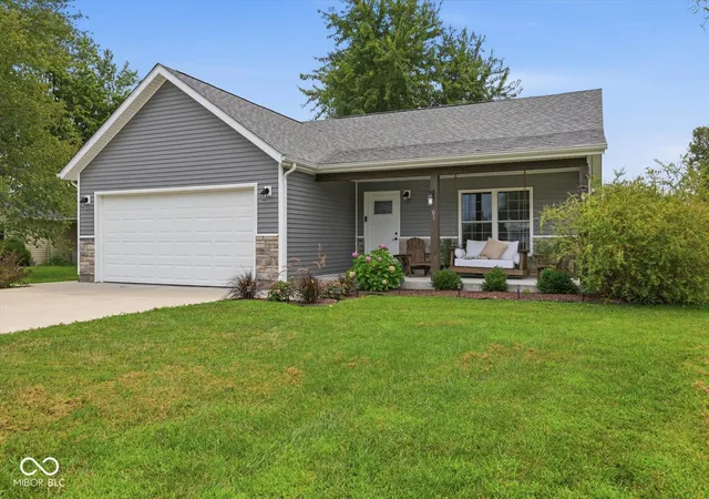 Photo 3 of Single family home for sale at 61 Sw Wrenn Pkwy, Greensburg, IN 47240 | MLS# 22117793 | Listing updated on 2026-10-03