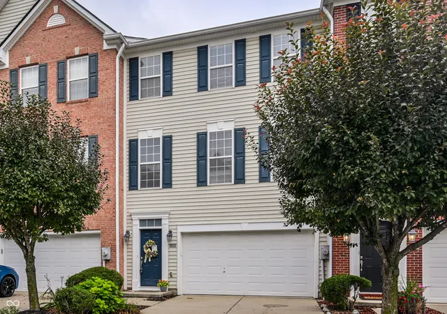 Photo 1 of Sale Pending at 9442 Tanhurst Dr, Indianapolis, IN 46250 | MLS# 22117797 | Listing updated on 2026-09-08