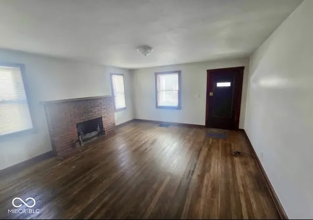 Photo 4 of Sale Pending at 2231 Lincoln St, Anderson, IN 46016 | MLS# 22118992 | Listing updated on 2026-09-18
