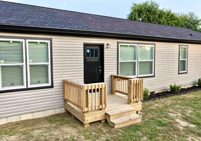 Photo 3 of Sale Pending at 819 W Tanner, Brownstown, IN 47220 | MLS# 22119381 | Listing updated on 2026-09-17