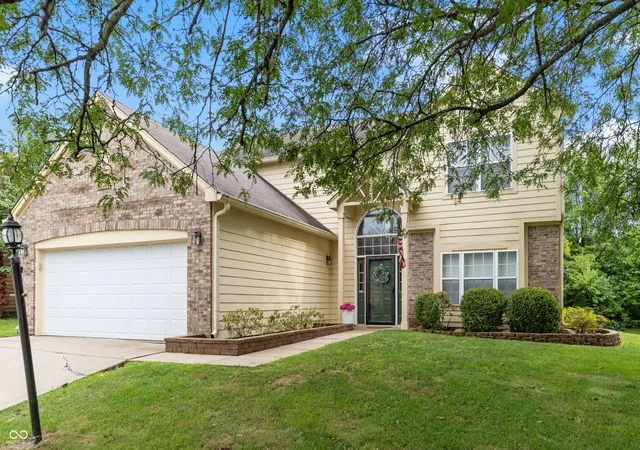 Photo 2 of Sale Pending at 6307 Yearling Run, Indianapolis, IN 46278 | MLS# 22119513 | Listing updated on 2026-09-22