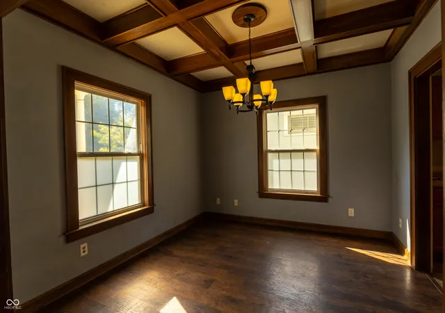Photo 4 of Sale Pending at 282 N Belleview Pl, Indianapolis, IN 46222 | MLS# 22119708 | Listing updated on 2026-09-22