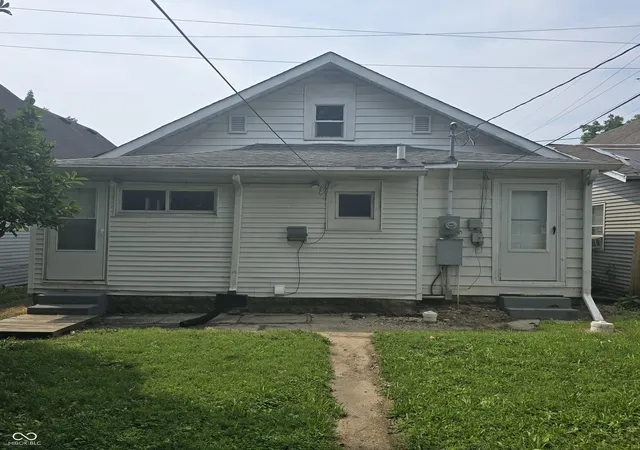 Photo 2 of Single family home for sale at 1305 S Belmont Ave, Indianapolis, IN 46221 | MLS# 22119786 | Listing updated on 2026-10-07