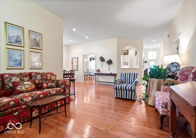Photo 4 of Single family home for sale at 564 Melark, Carmel, IN 46032 | MLS# 22120138 | Listing updated on 2026-09-18