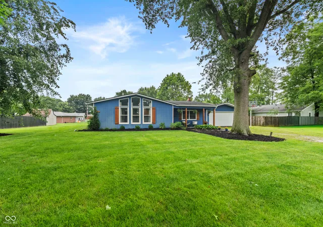 Photo 1 of Single family home for sale at 1240 W Central Dr, Fortville, IN 46040 | MLS# 22120205 | Listing updated on 2026-09-17