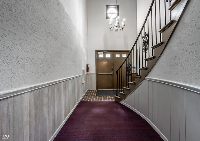 Photo 3 of Sale Pending at 1602 Queensbridge Sq #1, Indianapolis, IN 46219 | MLS# 22120330 | Listing updated on 2026-09-30