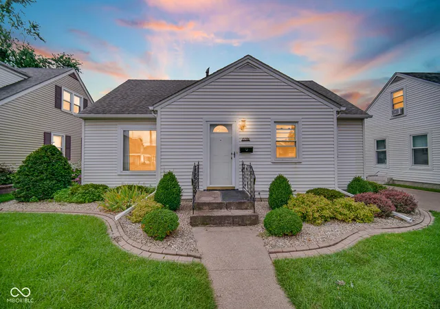 Photo 2 of Single family home for sale at 8736 Cottage Grv Ave, Highland, IN 46322 | MLS# 22120575 | Listing updated on 2026-09-17