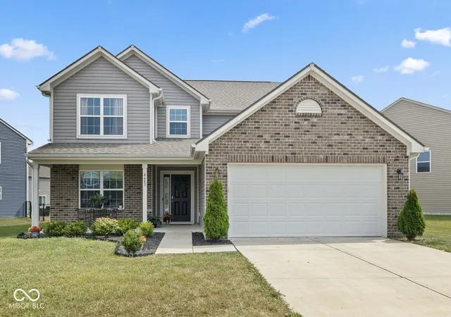 Photo 1 of Single family home for sale at 4643 Darla Ct, Indianapolis, IN 46239 | MLS# 22120870 | Listing updated on 2026-10-20