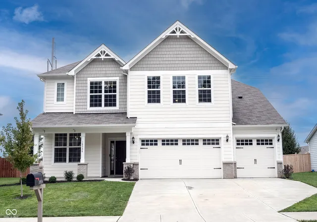 Photo 1 of Single family home for sale at 18534 Grimmenstein Dr, Westfield, IN 46062 | MLS# 22120937 | Listing updated on 2026-09-29
