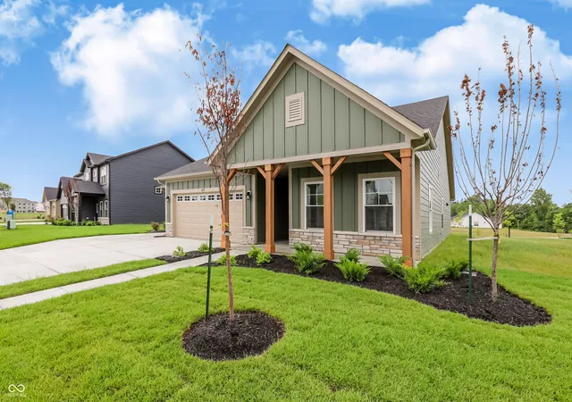 Photo 2 of Sale Pending at 8673 Meadowlands Ct, Plainfield, IN 46168 | MLS# 22121294 | Listing updated on 2026-09-17