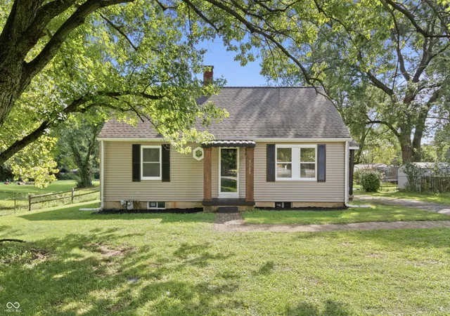Single family home for sale at 5125 S Keystone Ave, Indianapolis, IN 46227 | MLS# 22121440