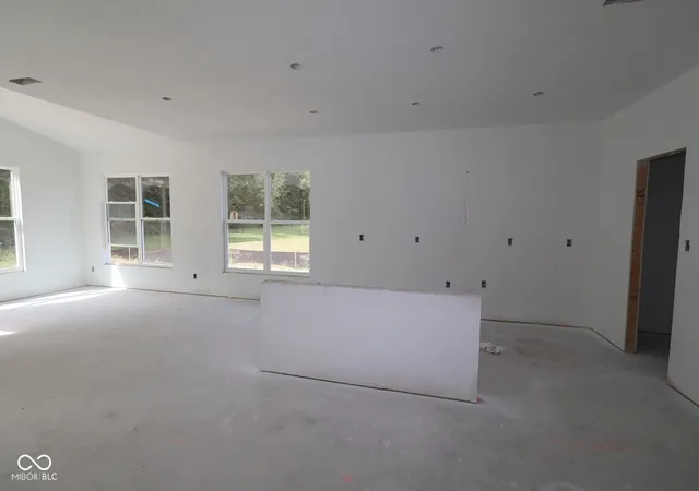 Photo 2 of Single family home for sale at 10429 Oak Bend Blvd, Indianapolis, IN 46239 | MLS# 22121688 | Listing updated on 2026-09-25