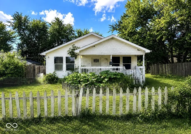Photo 1 of Sale Pending at 2462 S Temple Ave, Indianapolis, IN 46203 | MLS# 22122440 | Listing updated on 2026-09-24