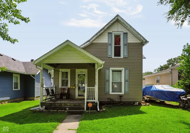 Photo 1 of Single family home for sale at 1139 W 5th St, Marion, IN 46953 | MLS# 22122540 | Listing updated on 2026-10-06