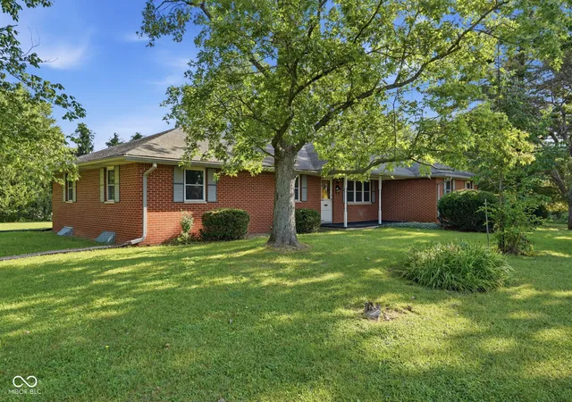 Photo 1 of Sale Pending at 5276 E County Rd 550 N, Pittsboro, IN 46167 | MLS# 22122894 | Listing updated on 2026-09-22